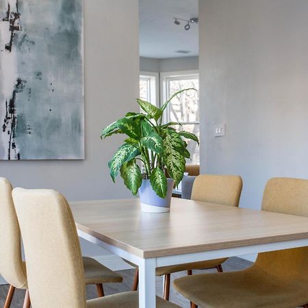 The Double Play - 1 Min Walk To Wrigley! Spacious 2Br - Perfect For Cubs Fans! Chicago Ngoại thất bức ảnh