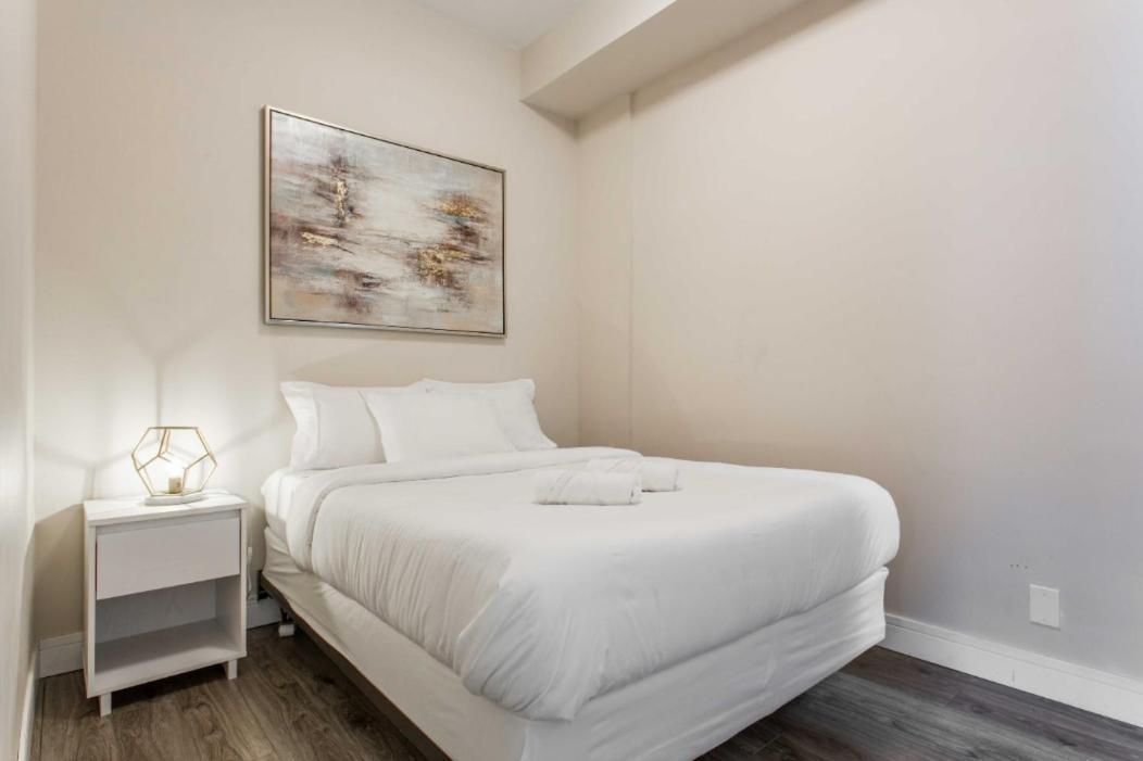 The Double Play! 1 Min Walk To Wrigley - 2Br - Perfect For Cubs Fans Chicago Ngoại thất bức ảnh
