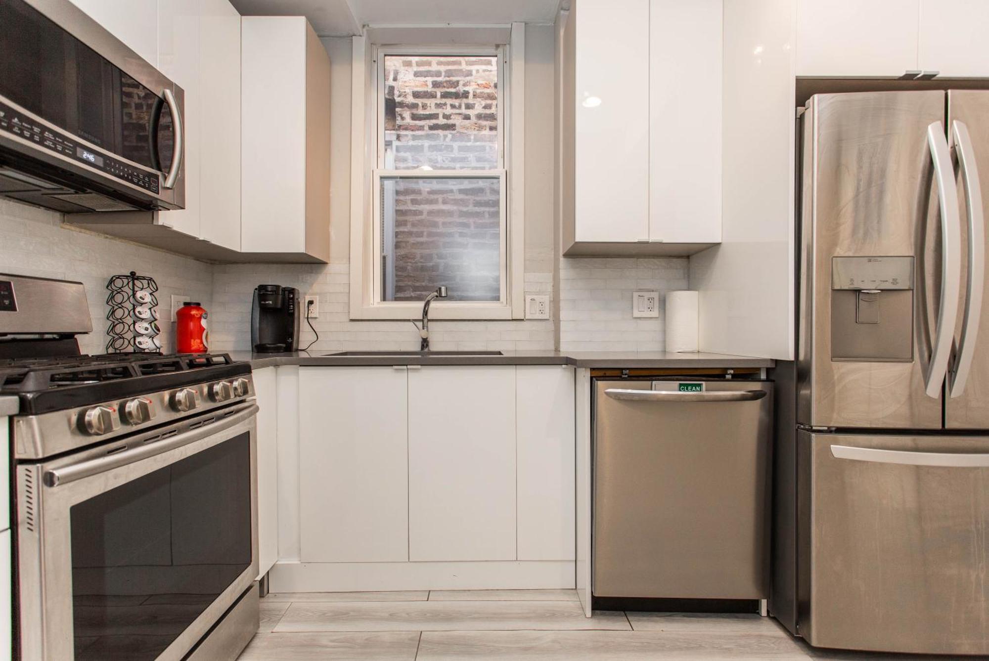 The Double Play - 1 Min Walk To Wrigley! Spacious 2Br - Perfect For Cubs Fans! Chicago Ngoại thất bức ảnh
