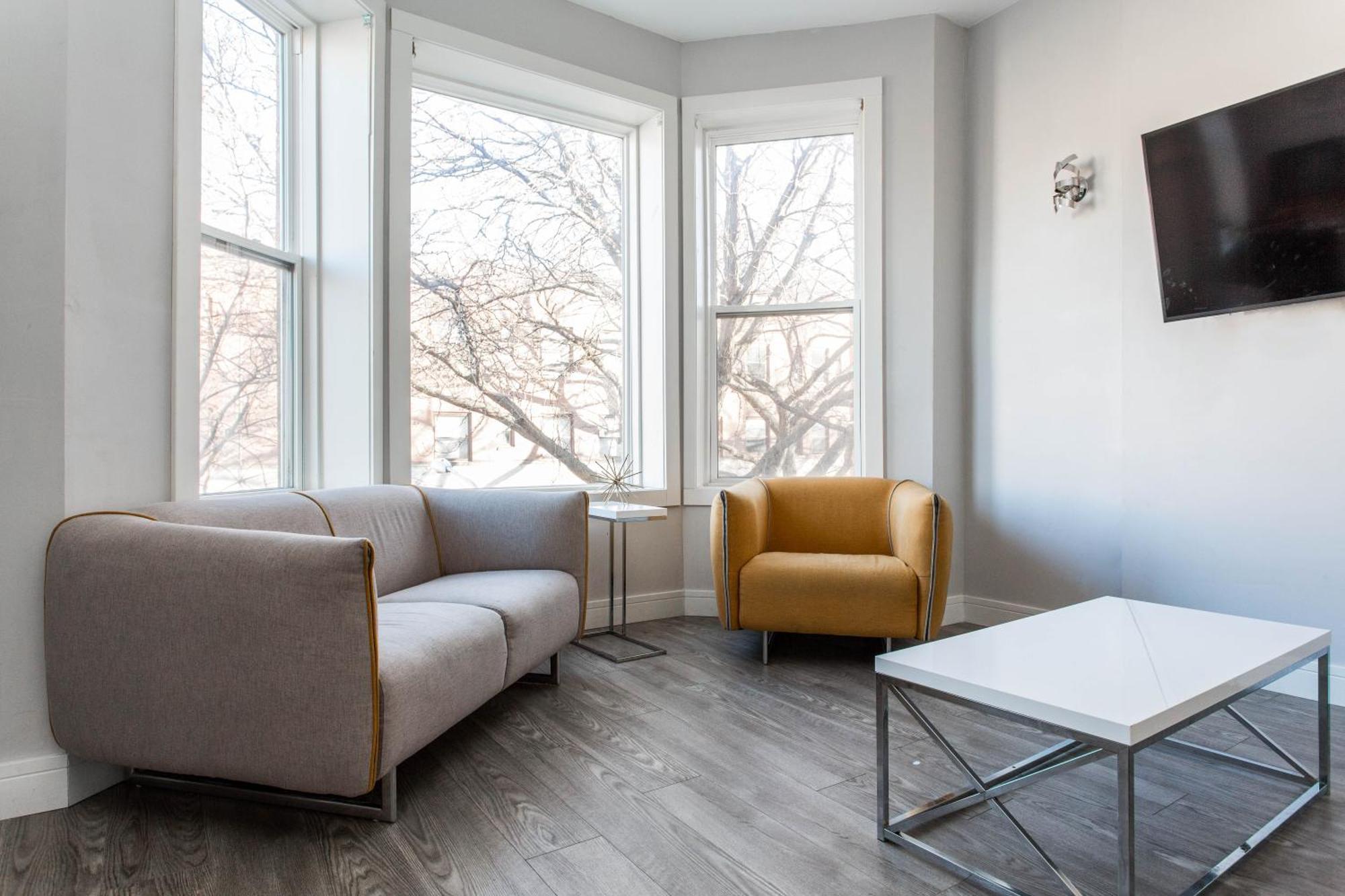 The Double Play - 1 Min Walk To Wrigley! Spacious 2Br - Perfect For Cubs Fans! Chicago Ngoại thất bức ảnh