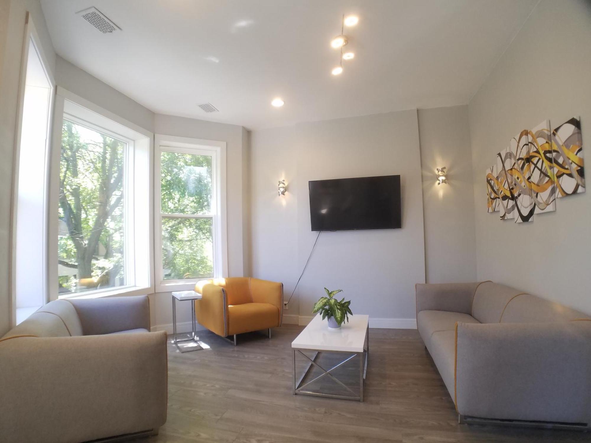 The Double Play - 1 Min Walk To Wrigley! Spacious 2Br - Perfect For Cubs Fans! Chicago Ngoại thất bức ảnh